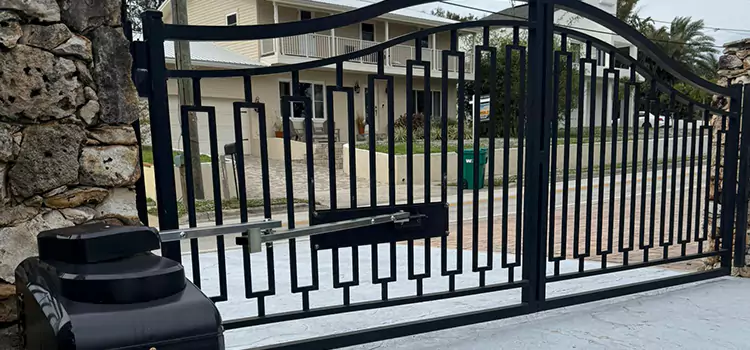 Swing Gate Opener with Keypad Logan